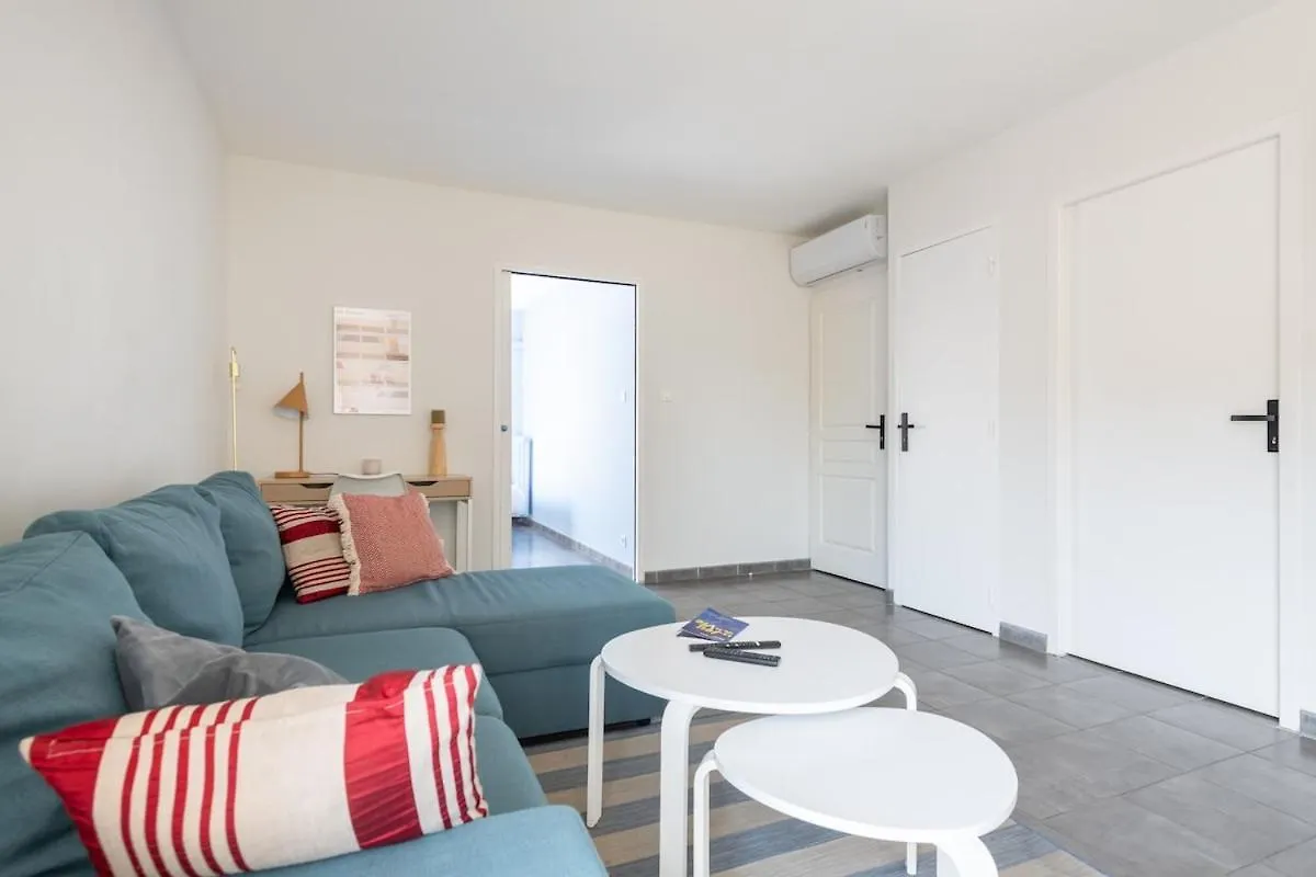 Bel Appart Moderne Et Lumineux Canebiere, Pour 4 Personnes Marseille France