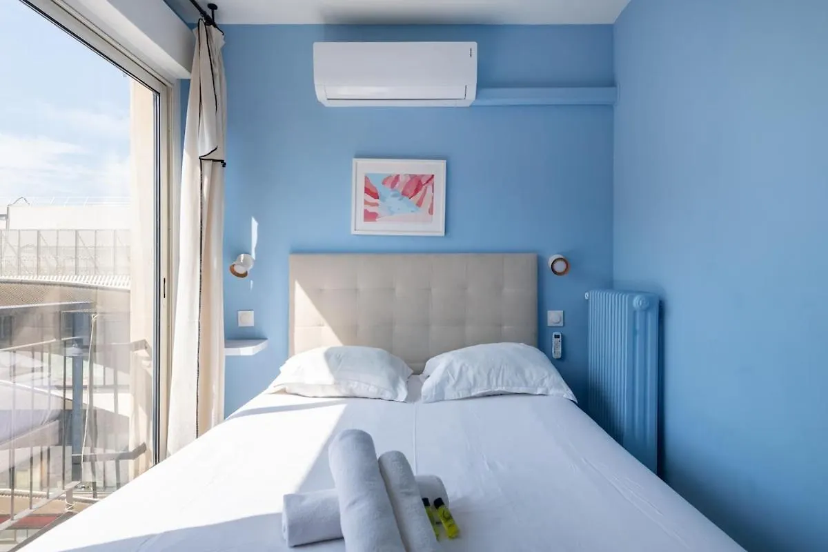 Bel Appart Moderne Et Lumineux Canebiere, Pour 4 Personnes Marseille 0*,  France