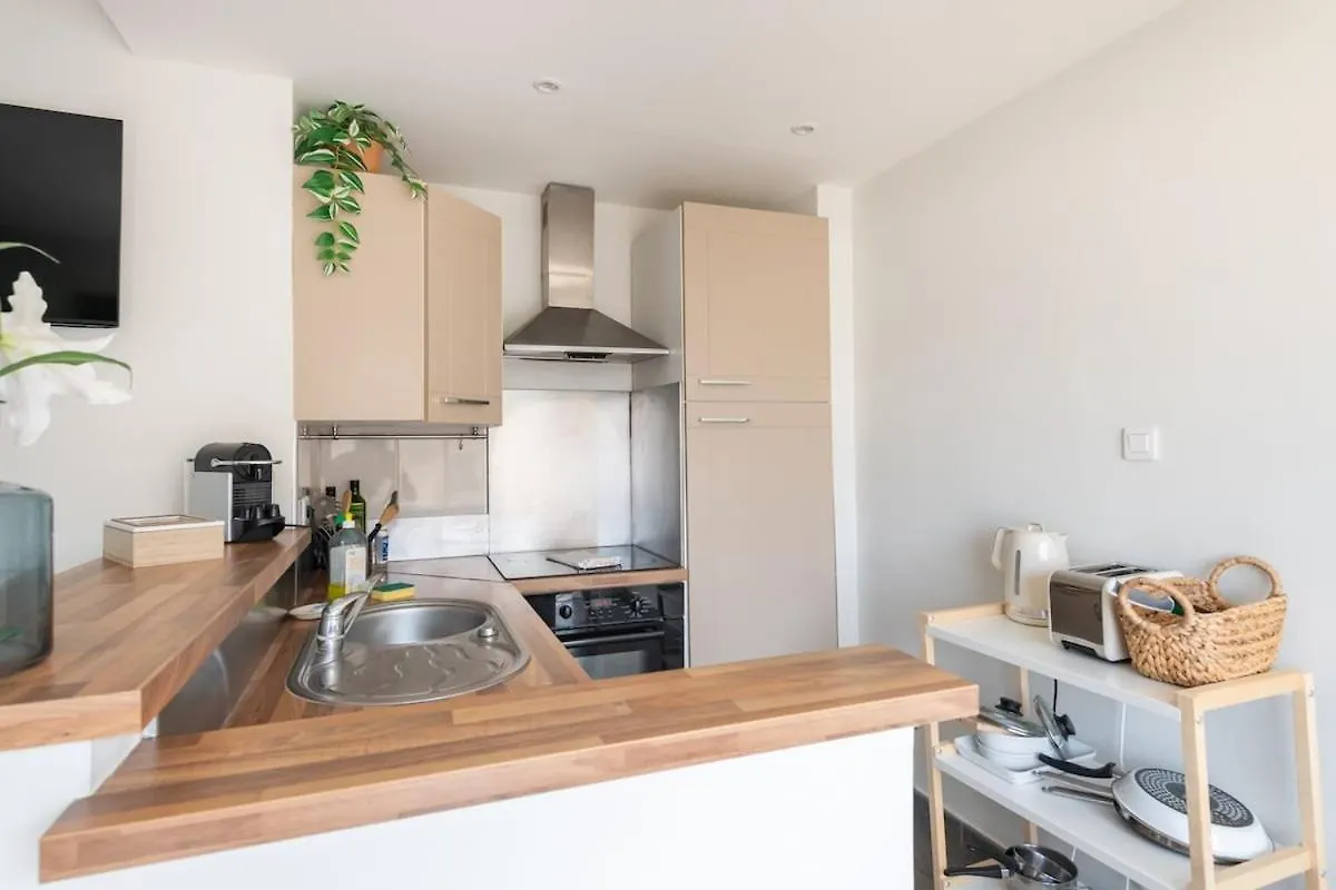 Apartment Bel Appart Moderne Et Lumineux Canebiere, Pour 4 Personnes Marseille France